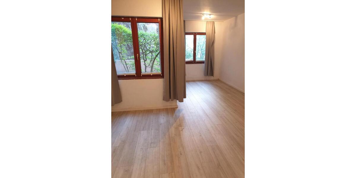 Erdgeschoßwohnung Saarbrücken St. Arnual - 1 Zimmer, 36 m&sup2;, 300&euro; | Angebot:26251613