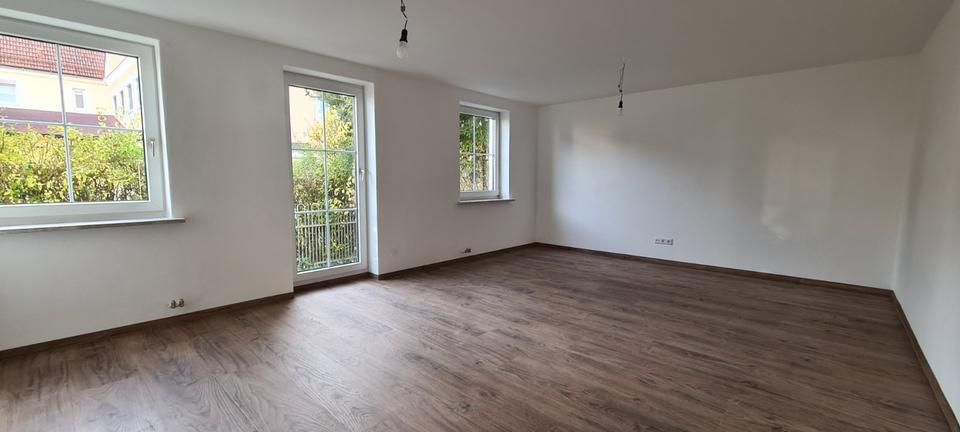 Kernsanierte Altbauwohnung mit Fußbodenheizung 3 zimmer