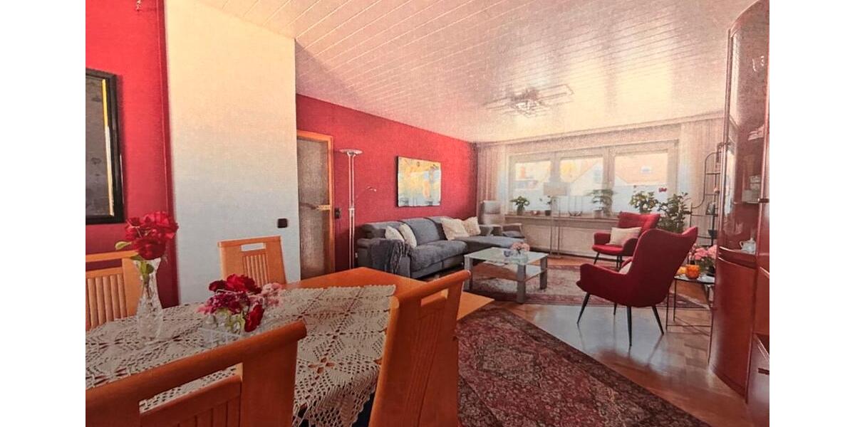 Etagenwohnung Bückeburg - 4 Zimmer, 111 m&sup2;, 850&euro; | Angebot:24842256