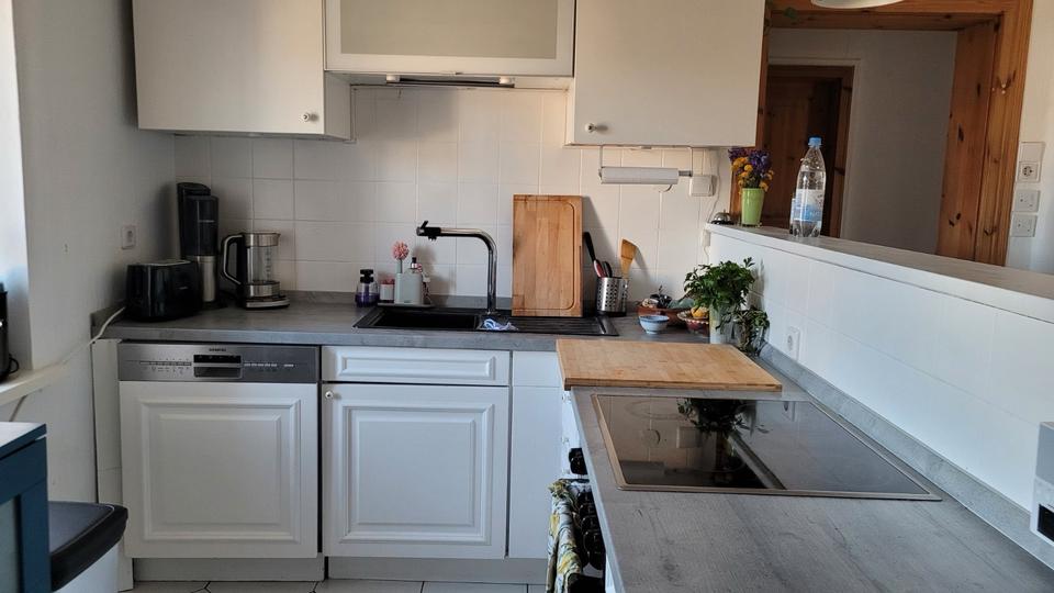 Etagenwohnung Velpke - 3 Zimmer, 90 m&sup2;, 860&euro; | Angebot:26624884