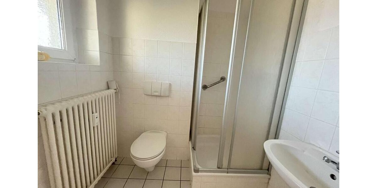 Erdgeschoßwohnung Hainichen - 1 Zimmer, 24 m&sup2;, 141&euro; | Angebot:26086389