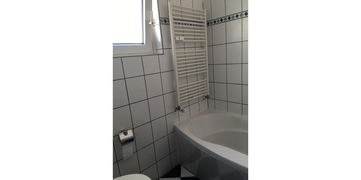 Schöne, ruhige 3 Zimmer-Whg. mit Südbalkon in Göttinger Südstadt 3 zimmer