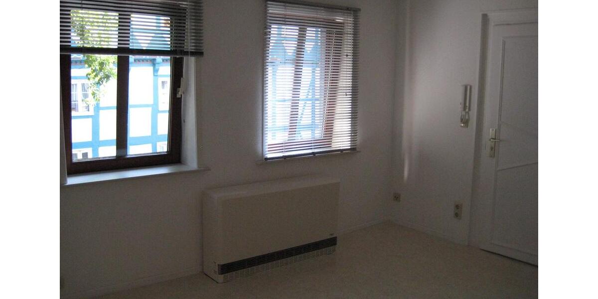 Etagenwohnung Wolfenbüttel Adersheim - 1 Zimmer, 27 m&sup2;, 410&euro; | Angebot:24980906