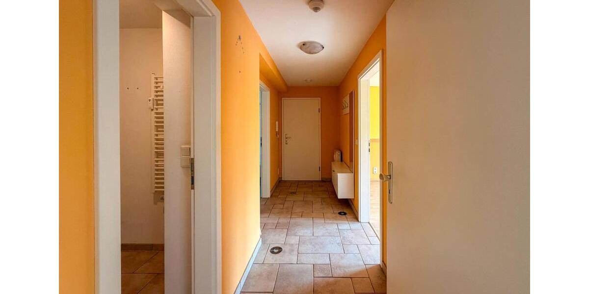 Etagenwohnung Pritzwalk - 2 Zimmer, 82 m&sup2;, 676&euro; | Angebot:26251007