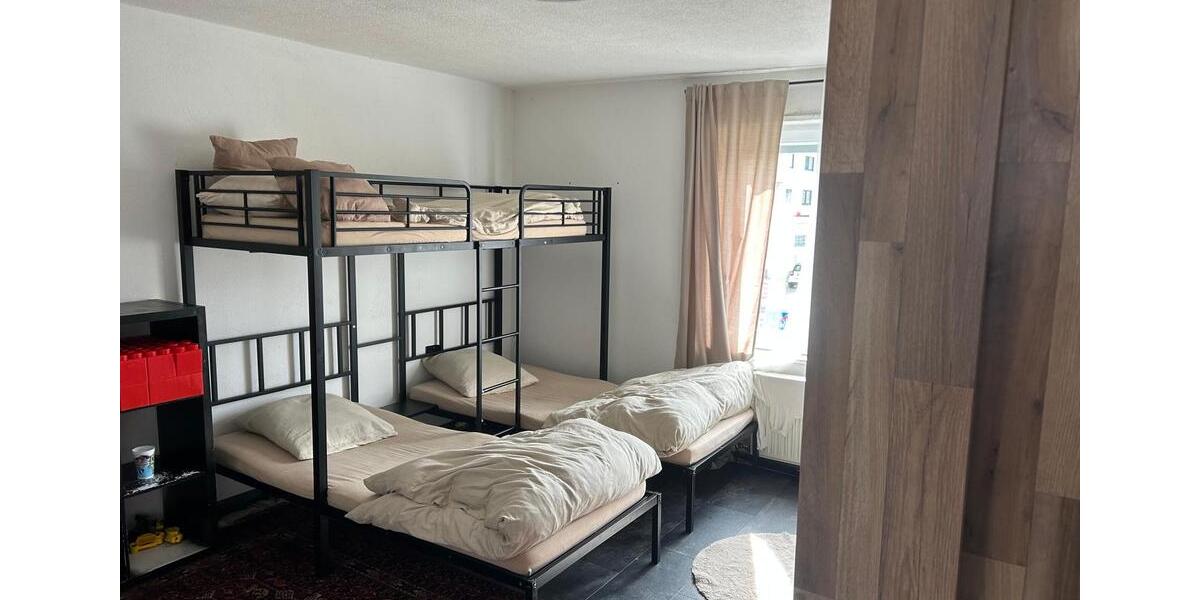 Etagenwohnung Schwetzingen - 3 Zimmer, 69 m&sup2;, 1.000&euro; | Angebot:26131510