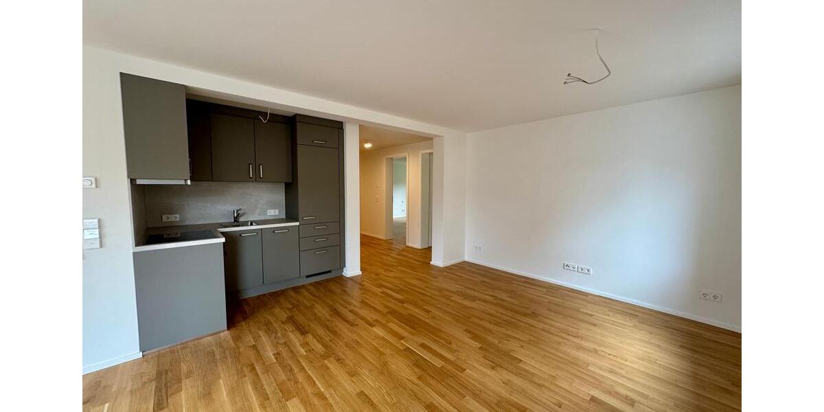 Dachgeschoßwohnung Esslingen am Neckar - 3 Zimmer, 93 m&sup2;, 1.625&euro; | Angebot:26489751