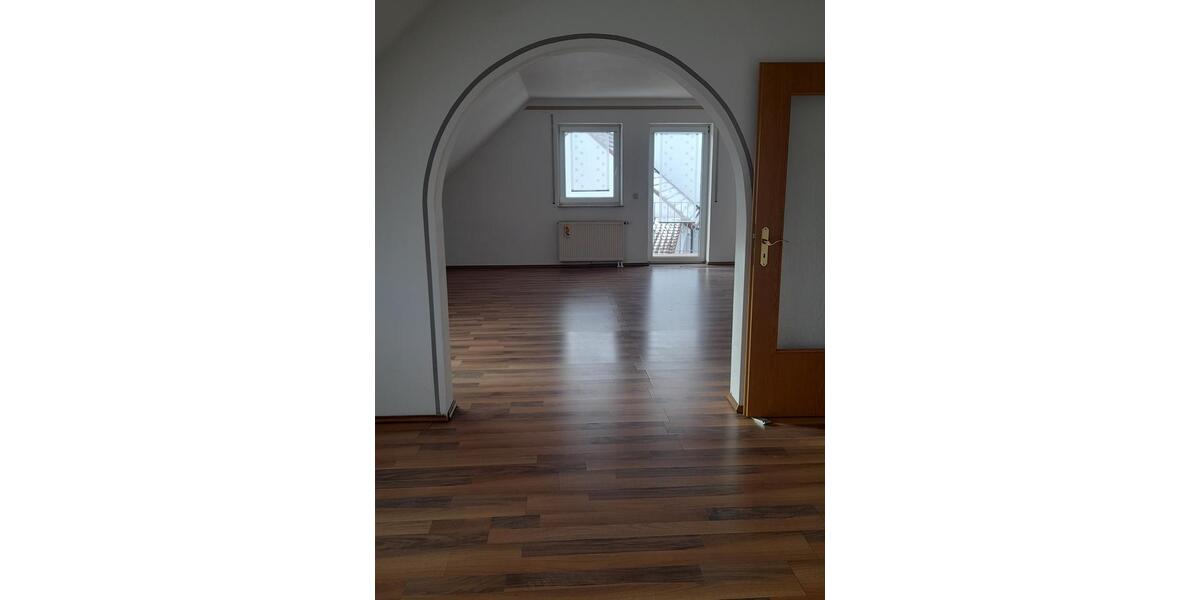 Dachgeschoßwohnung Wemding - 4 Zimmer, 840&euro; | Angebot:23331850