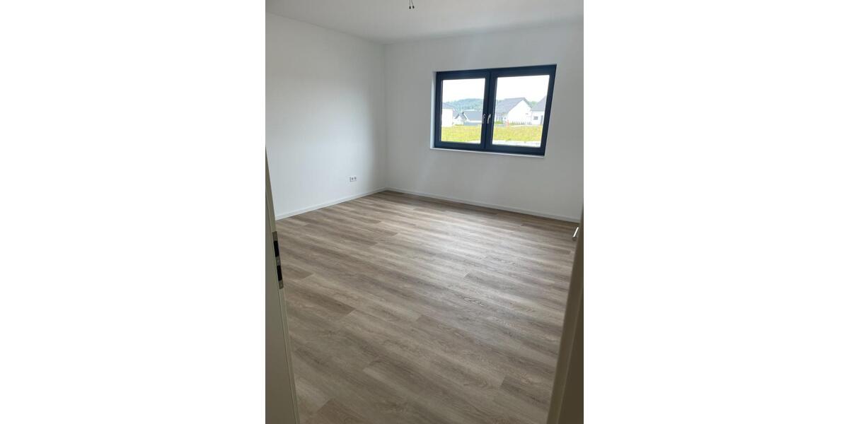 Erdgeschoßwohnung Frankenberg (Eder) - 3 Zimmer, 100 m&sup2;, 1.100&euro; | Angebot:24560272