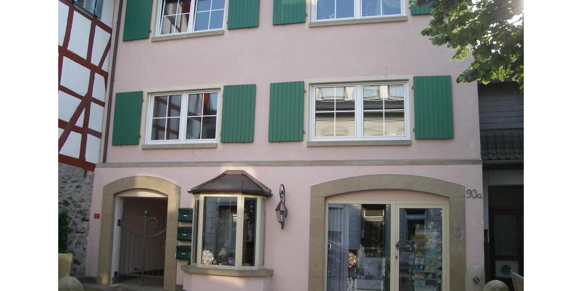 Etagenwohnung Remagen - 3 Zimmer, 80 m&sup2;, 800&euro; | Angebot:25651795