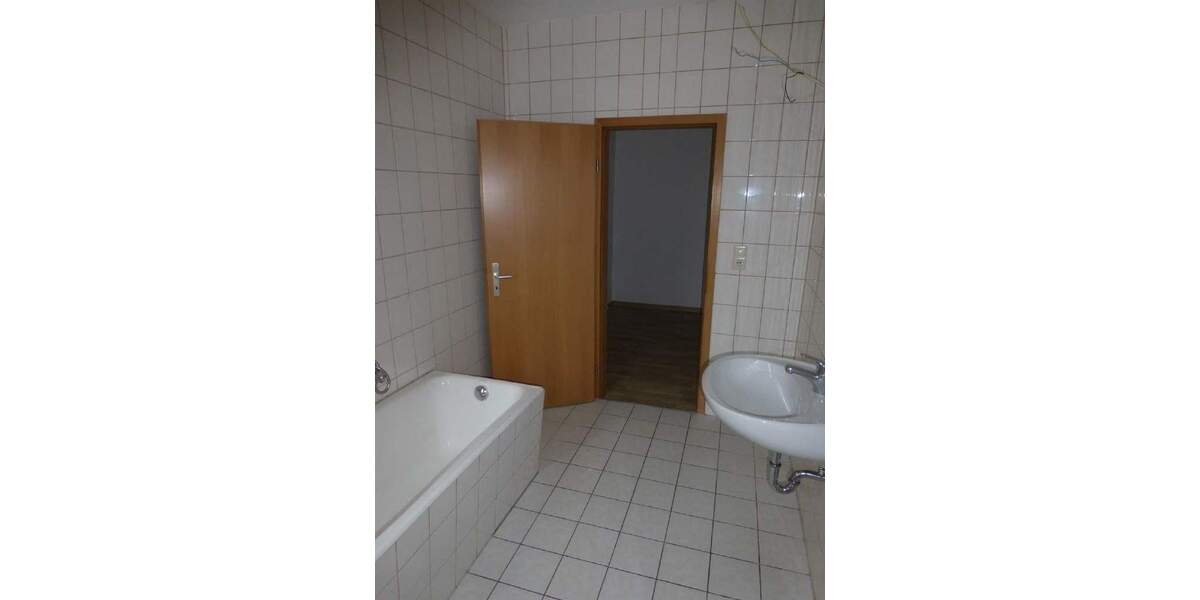 Etagenwohnung Oelsnitz/Erzgeb.-Oelsnitz Oelsnitz - 2 Zimmer, 54 m&sup2;, 240&euro; | Angebot:23085583