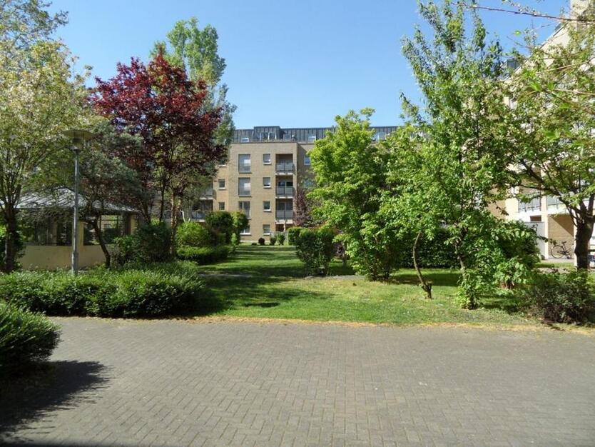 46310158 Geräumige 2-Zi-Wohnung mit Dachterrasse in Troisdorf-Sieglar!