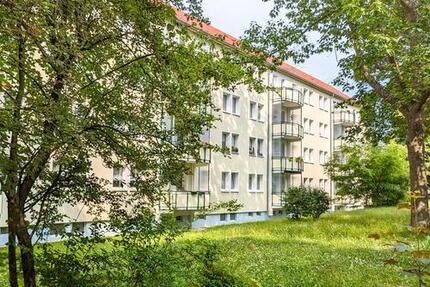 Wir sanieren für Sie! zimmer
