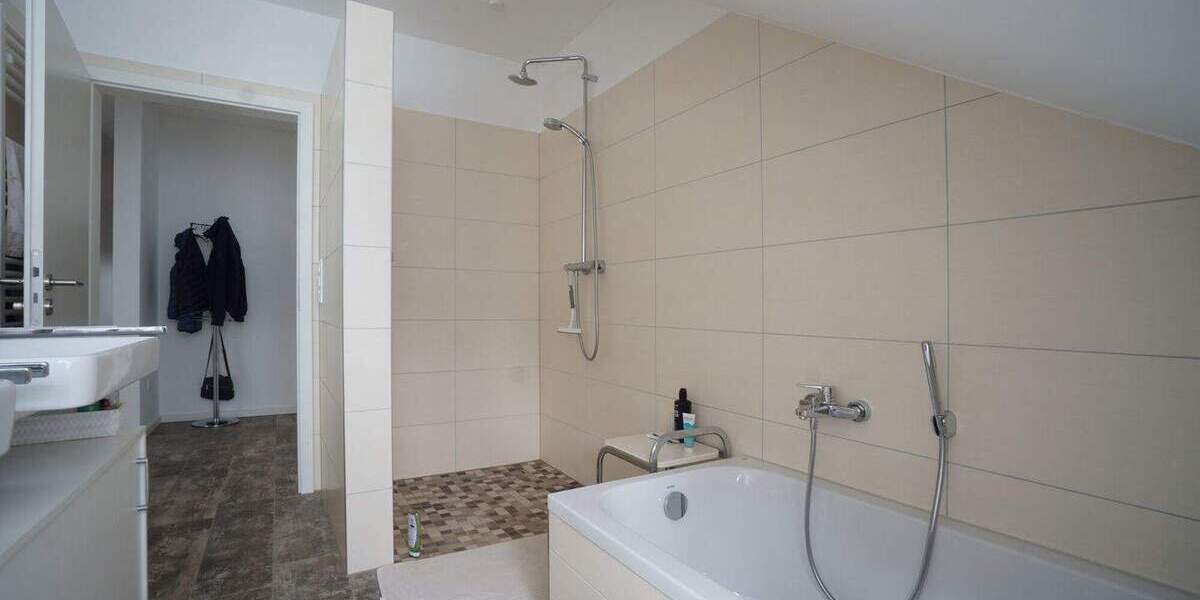 Etagenwohnung Rheine Dorenkamp - 3 Zimmer, 105 m&sup2;, 1.390&euro; | Angebot:25266760