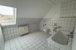 Dachgeschoßwohnung Plauen Altstadt - 2 Zimmer, 42 m&sup2;, 260&euro; | Angebot:25415893