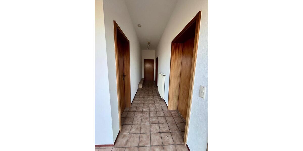 Etagenwohnung Mechernich - 2 Zimmer, 80 m&sup2;, 890&euro; | Angebot:25025760