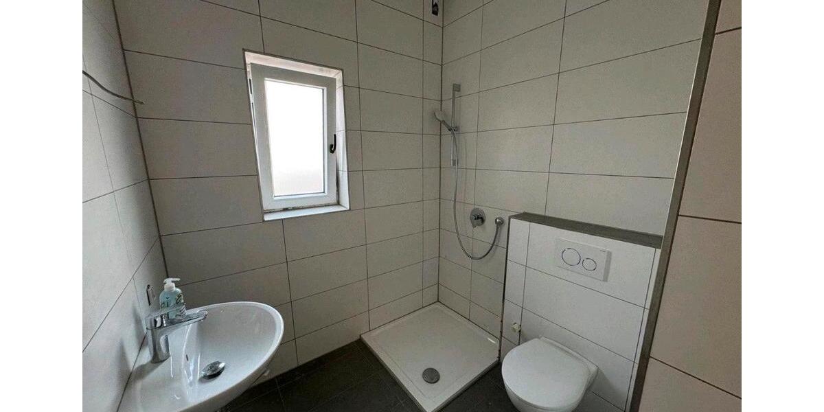 Wohnen auf Zeit Weiterstadt - 5 Zimmer, 100 m&sup2;, 500&euro; | Angebot:24771097