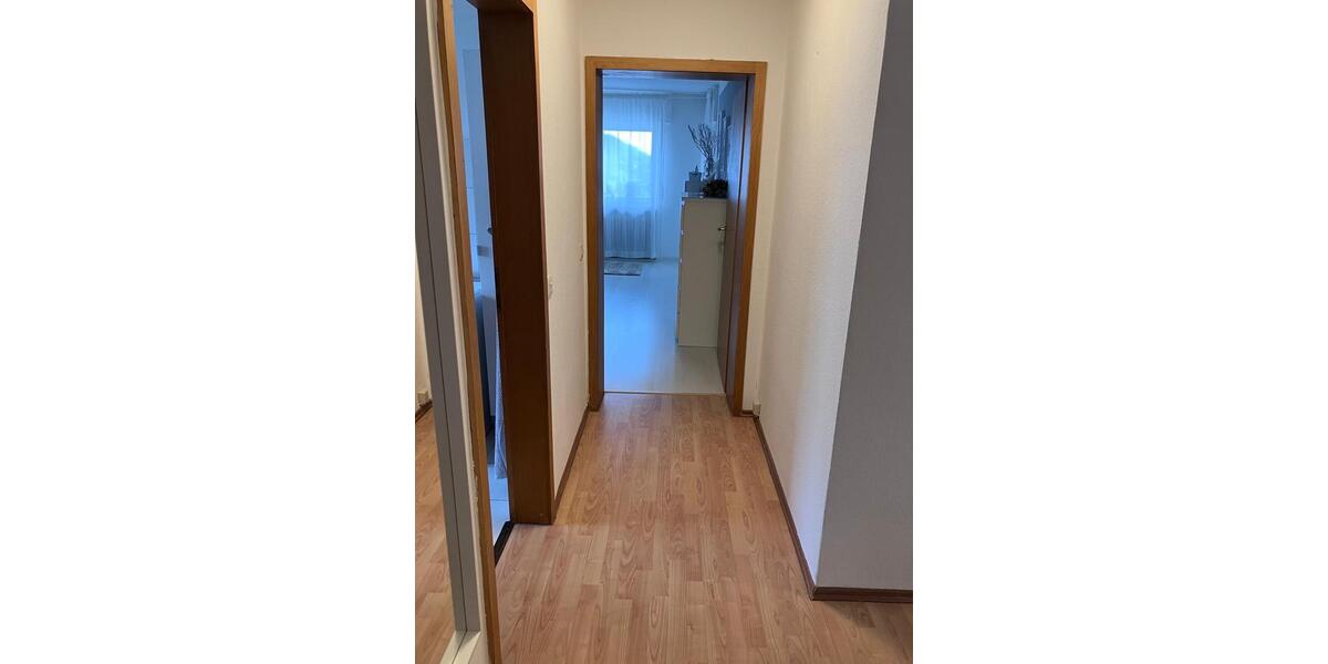 Etagenwohnung Riedstadt - 4 Zimmer, 9 m&sup2;, 1.200&euro; | Angebot:26042481
