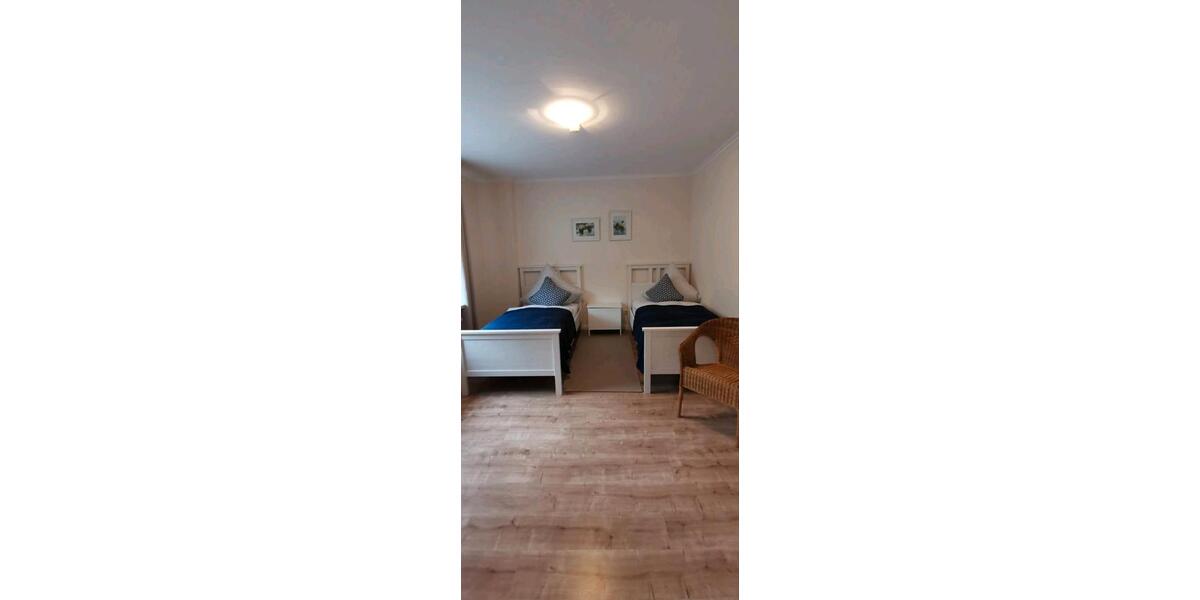 Etagenwohnung Damp - 5 Zimmer, 177 m&sup2;, 2.600&euro; | Angebot:26340521