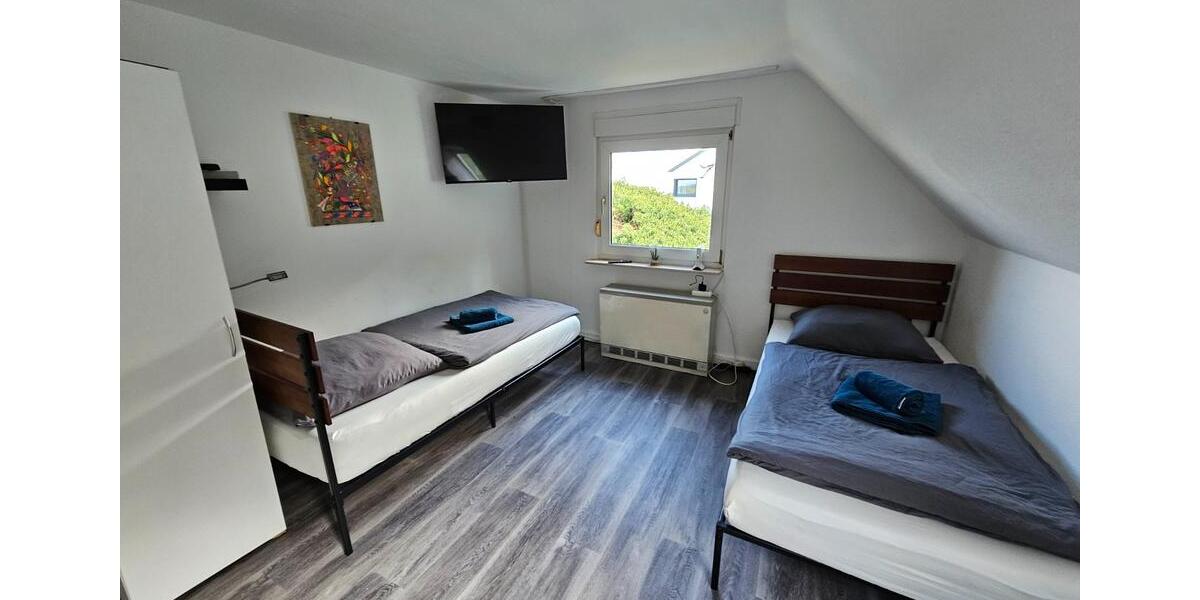 Wohnen auf Zeit Bielefeld Stieghorst - 4 Zimmer, 80 m&sup2;, 17&euro; | Angebot:24398302