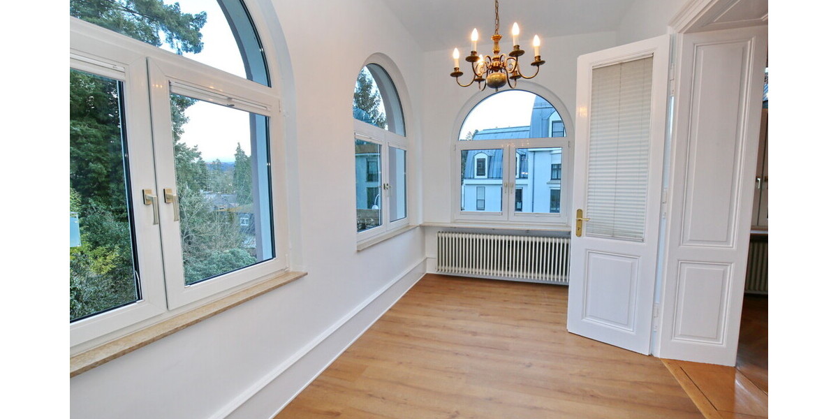 Aufwändig renovierte Altbauwohnung in prachtvollem Jugendstilgebäude - 4- Baden-Baden Baden | Angebot:26144232