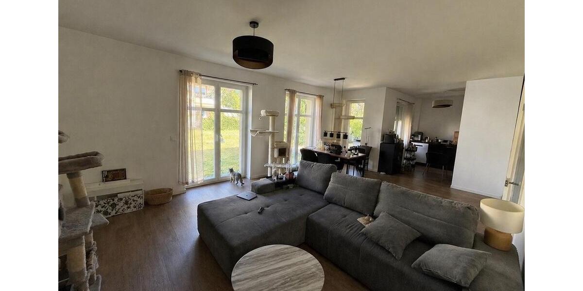 Erdgeschoßwohnung Rheda-Wiedenbrück Wiedenbrück - 3 Zimmer, 90 m&sup2;, 1.496&euro; | Angebot:26418899