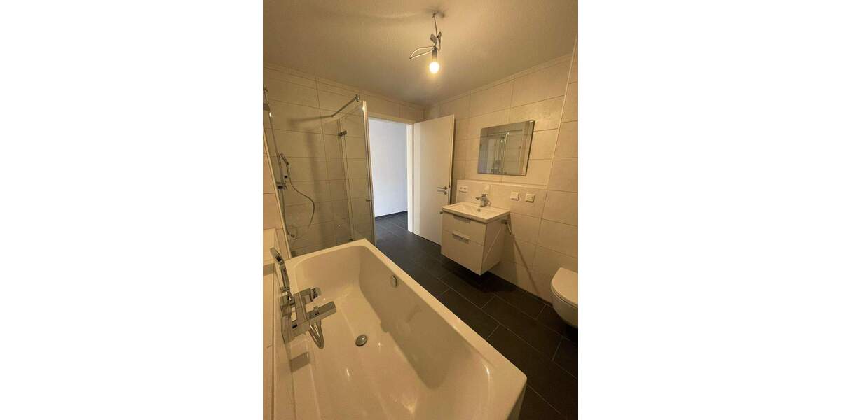 Etagenwohnung Erlangen Dechsendorf - 3 Zimmer, 76 m&sup2;, 1.230&euro; | Angebot:24608065