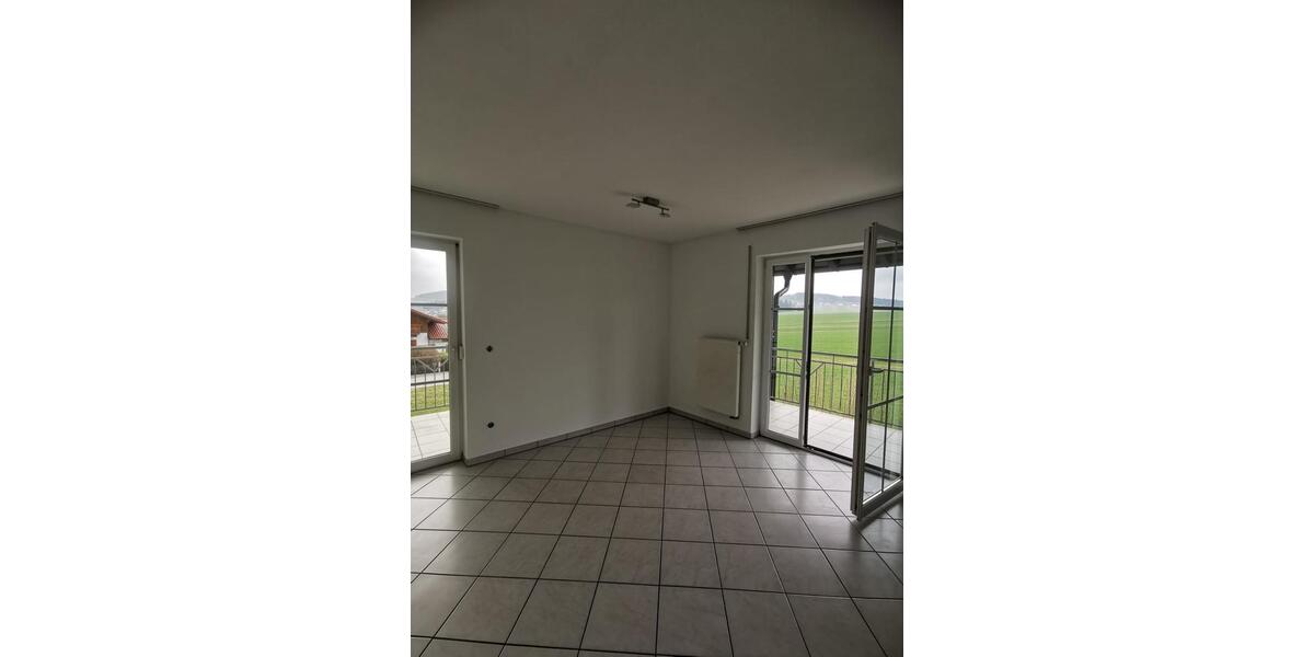 Etagenwohnung Kirchberg im Wald - 3 Zimmer, 70 m&sup2;, 650&euro; | Angebot:26233544