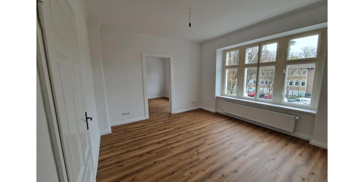 Elegante 4-Zimmer-Altbauwohnung im Erstbezug nach Renovierung 4 zimmer