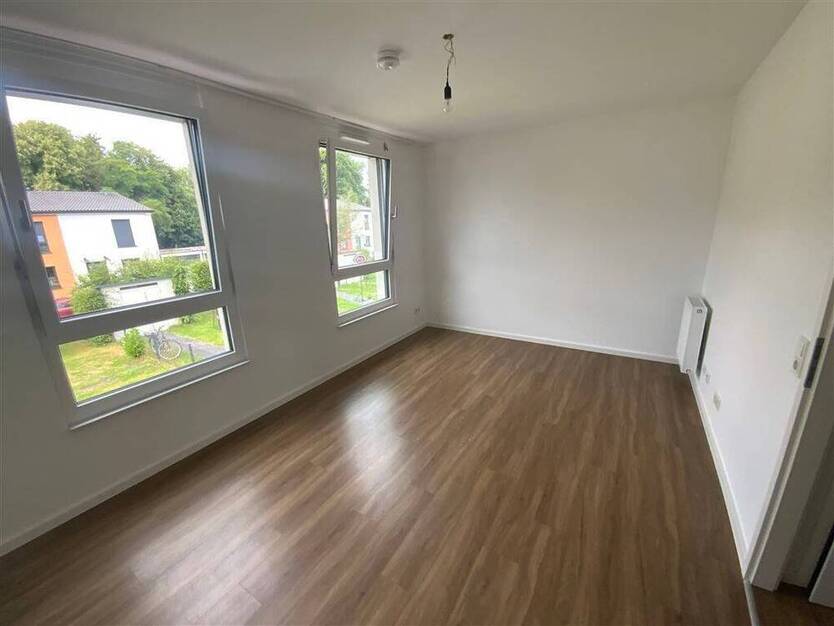 Reihenhaus in Rönnebeck mit ca. 141 m² Wohnfläche, Terrasse und Gartenanteil - höchster Wohnkomfort an der schönen Weser