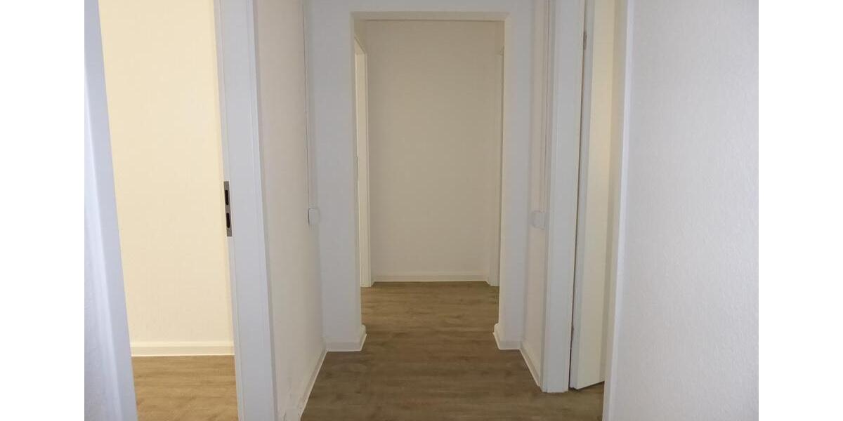 Erdgeschoßwohnung Bernburg (Saale) - 3 Zimmer, 58 m&sup2;, 329&euro; | Angebot:25540619