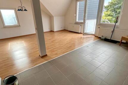 Wohnung Unna - 2 Zimmer, 90 m&sup2;, 740&euro; | Angebot:26579811