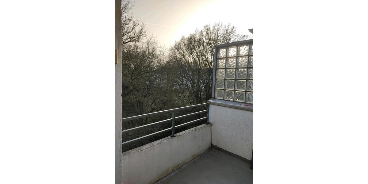 Dachgeschoßwohnung Bochum Wiemelhausen - 1.5 Zimmer, 48 m&sup2;, 4.600&euro; | Angebot:25780034