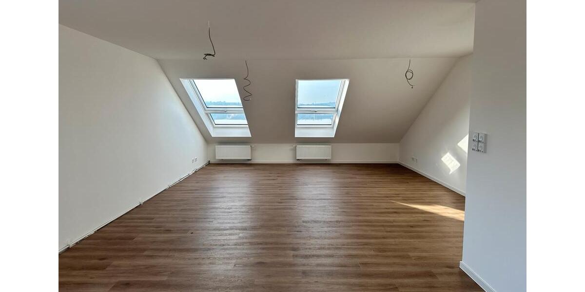 Dachgeschoßwohnung Ochsenfurt - 2 Zimmer, 79 m&sup2;, 869&euro; | Angebot:25282297