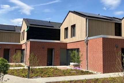 Haus zum Mieten in Westerrönfeld 1.445 € 124 m² 4 zimmer