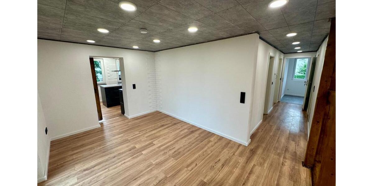 Etagenwohnung Spaichingen - 3 Zimmer, 90 m&sup2;, 1.150&euro; | Angebot:25976218