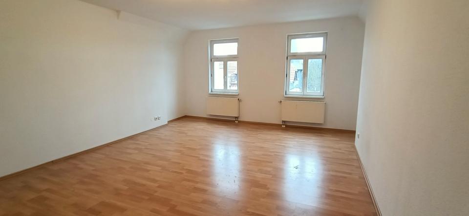 Dachgeschoßwohnung Mühlhausen (Thüringen) - 3 Zimmer, 86 m&sup2;, 520&euro; | Angebot:26440890
