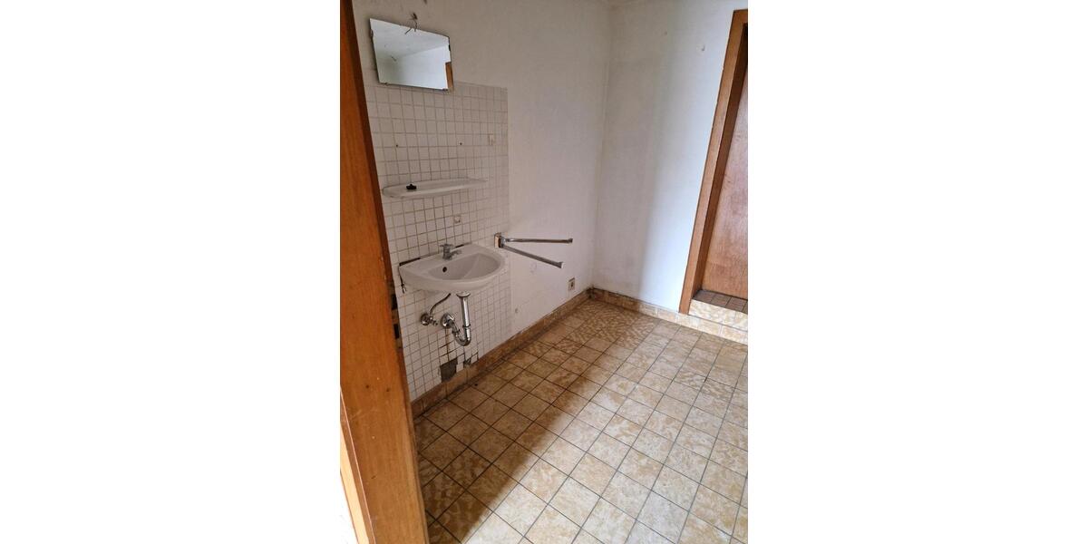 Erdgeschoßwohnung Selters (Westerwald) - 2.5 Zimmer, 80 m&sup2;, 600&euro; | Angebot:26042119