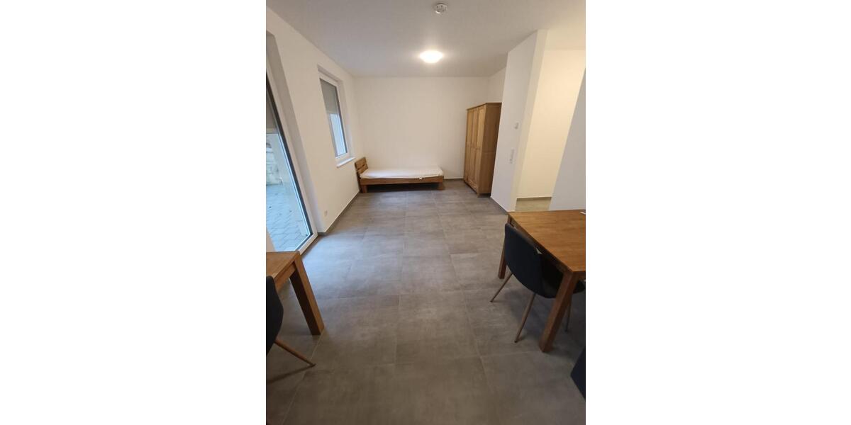 Erdgeschoßwohnung Saarbrücken Scheidt - 1 Zimmer, 31 m&sup2;, 435&euro; | Angebot:25864935