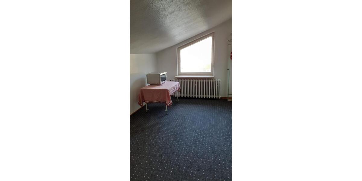 Dachgeschoßwohnung Neusäß - 1 Zimmer, 72 m&sup2;, 790&euro; | Angebot:25292406