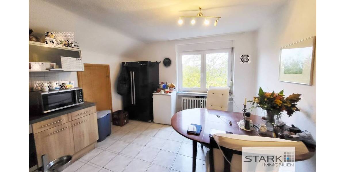 Etagenwohnung Kirchheim - 3 Zimmer, 65 m&sup2;, 425&euro; | Angebot:26188276