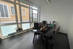 Größzügiges Büro zu vermieten