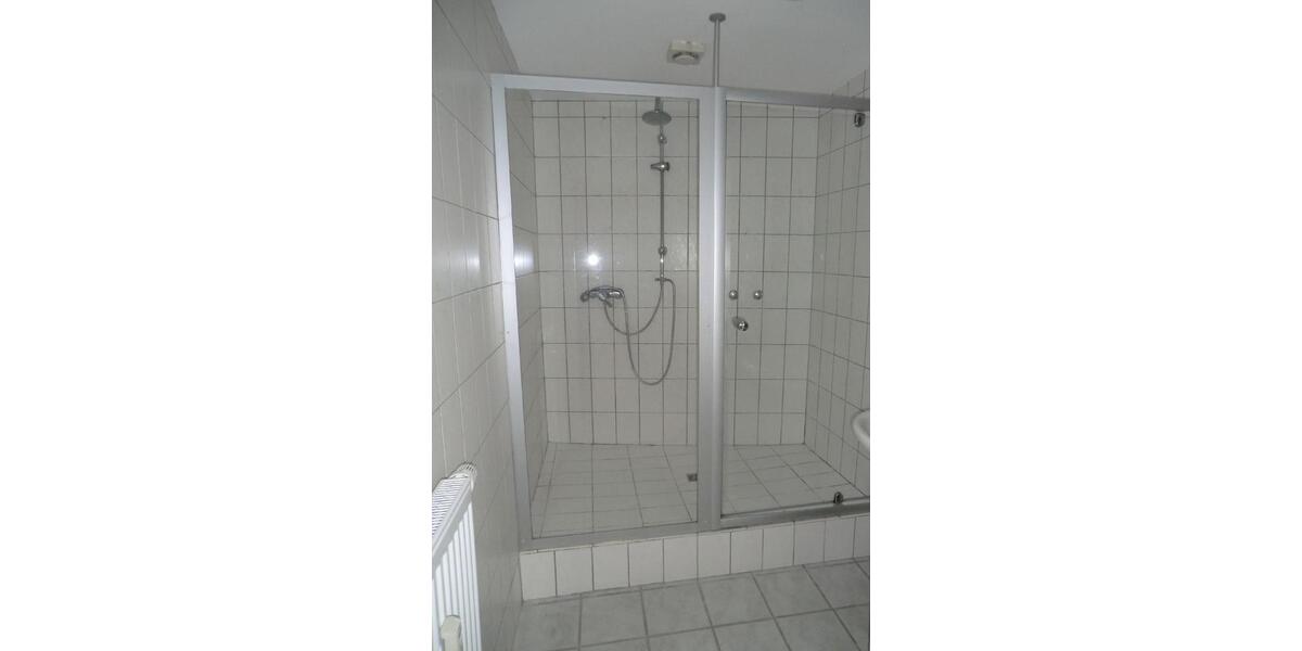 Großzügige 2 Zimmer EG Wohnung mit Terrasse 2 zimmer