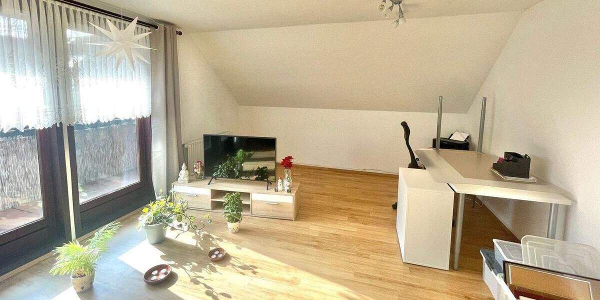 Etagenwohnung Stade - 2 Zimmer, 62 m&sup2;, 600&euro; | Angebot:25957193