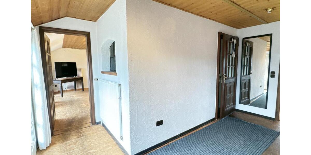 Etagenwohnung Friedeburg - 4 Zimmer, 110 m&sup2;, 850&euro; | Angebot:24785093