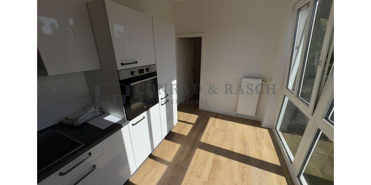 Geräumige 3-12-Zimmer-Wohnung mit Stellplatz – Ihr neues Zuhause wartet 4 zimmer