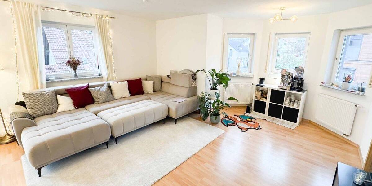 Etagenwohnung Malsch Völkersbach - 3 Zimmer, 78 m&sup2;, 880&euro; | Angebot:23942437