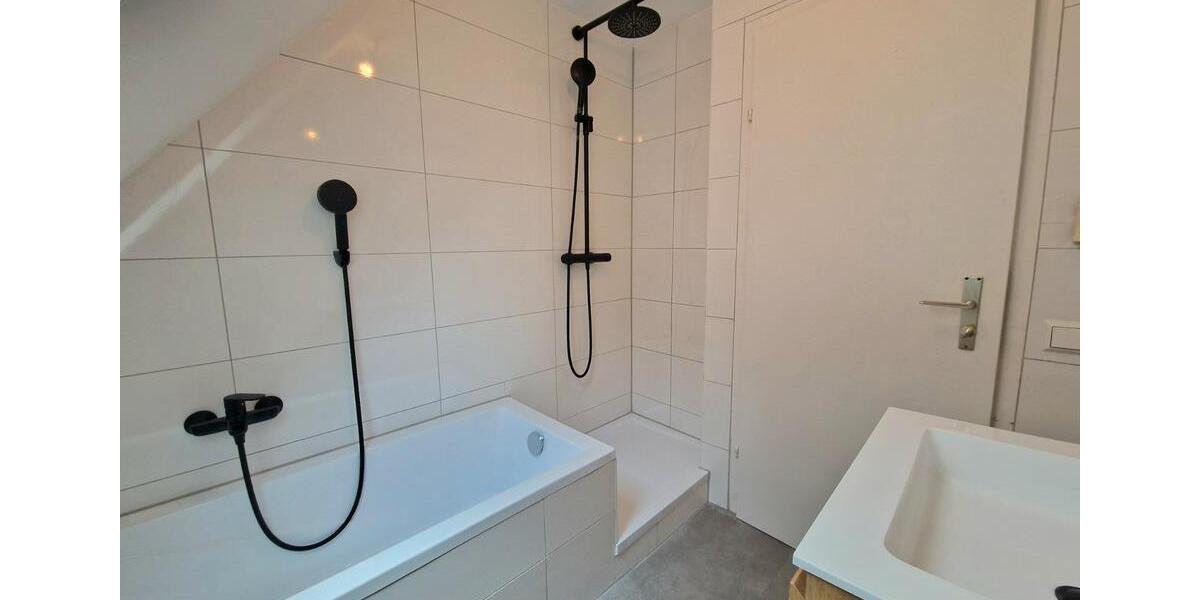 Etagenwohnung Leonberg - 4 Zimmer, 75 m&sup2;, 1.200&euro; | Angebot:26496497
