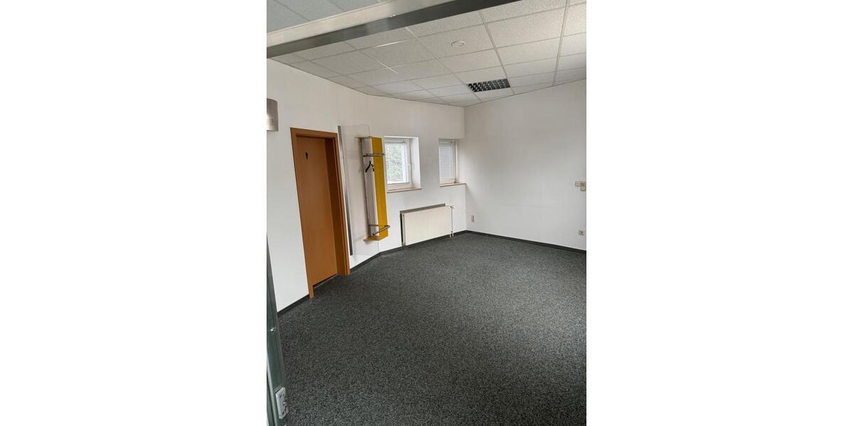 Gewerbeobjekt Frankenberg (Sachsen) - 1.170&euro; | Angebot:22971254