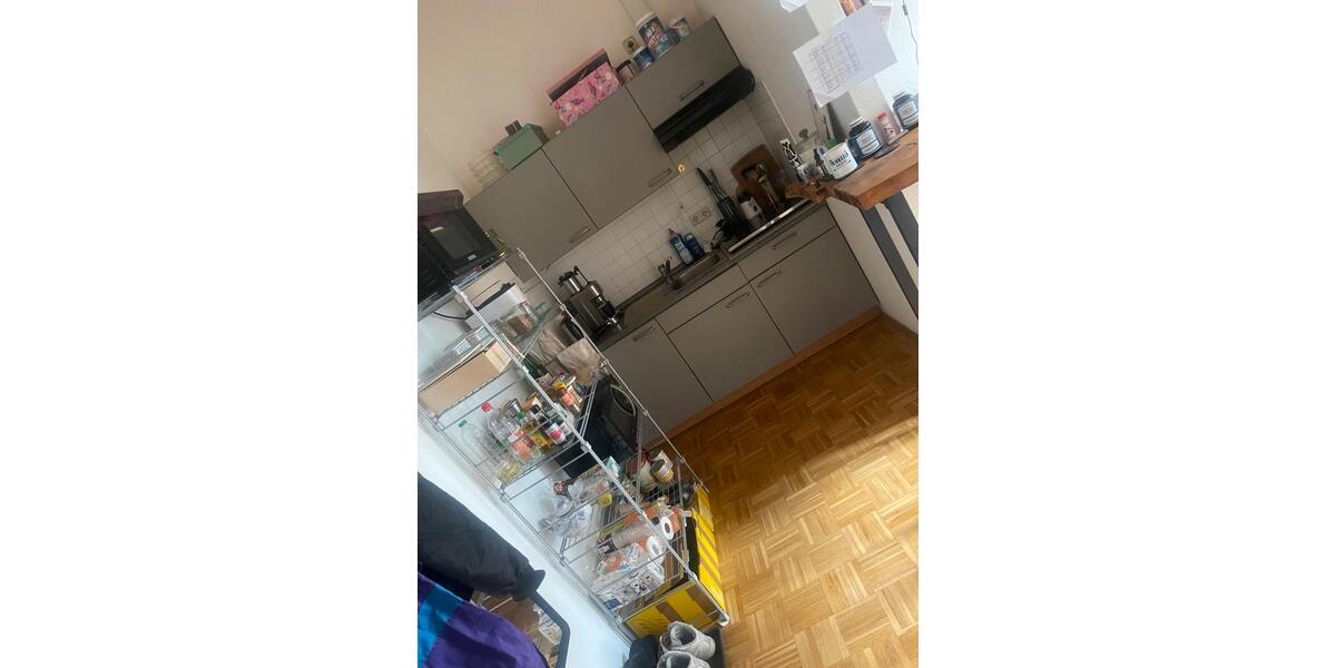 Etagenwohnung Mengen - 5 Zimmer, 49 m&sup2;, 1.000&euro; | Angebot:26658400