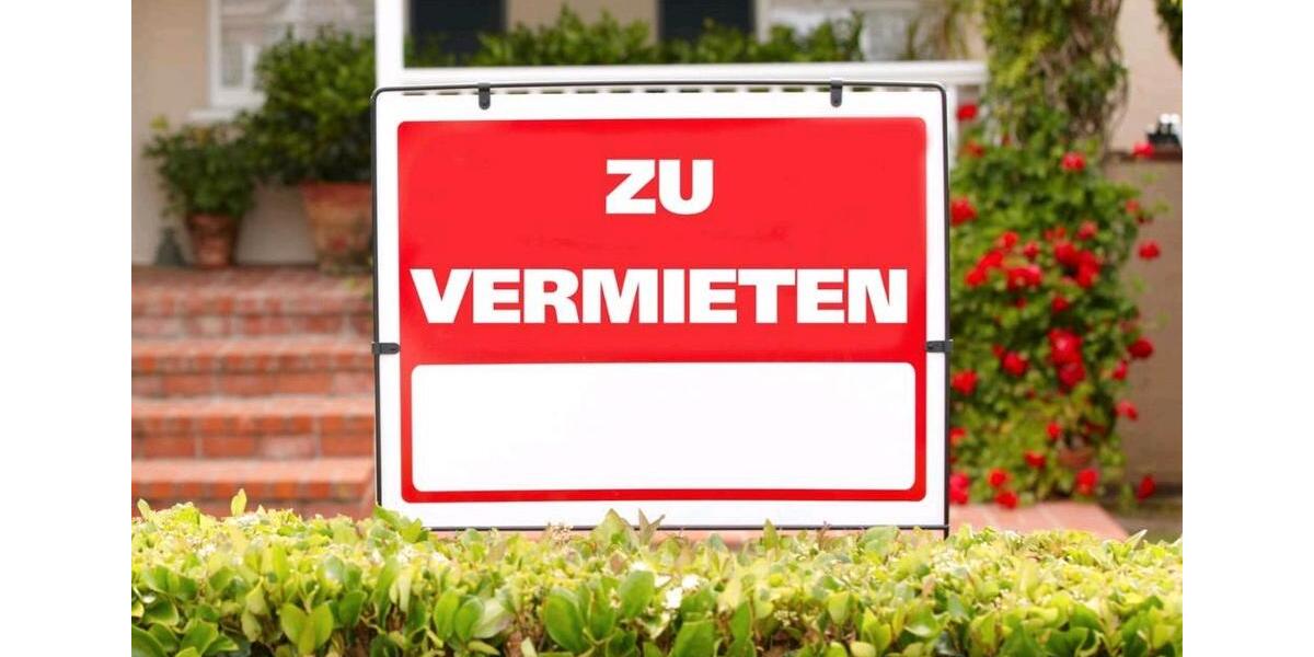 Einfamilienhaus Bad Liebenwerda - 10 Zimmer, 300 m&sup2;, 990&euro; | Angebot:25044241